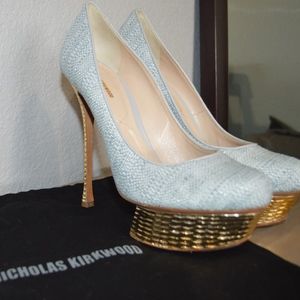 Nicholas Kirkwood Platform Gray and Gold Pumps